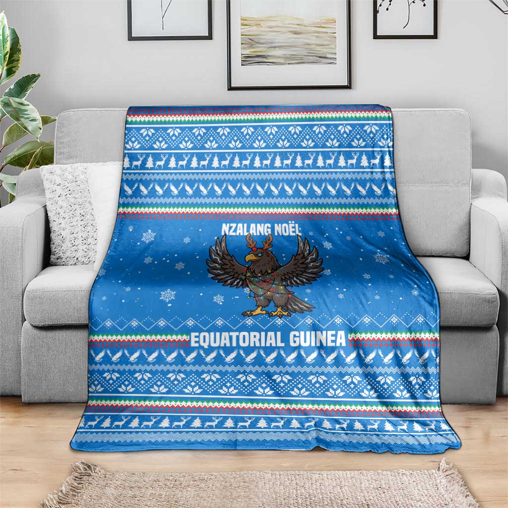 Equatorial Guinea Christmas Blanket with Nzalang Noel Eagle Flag Snowflakes and Blue Holiday - Wonder Print Shop