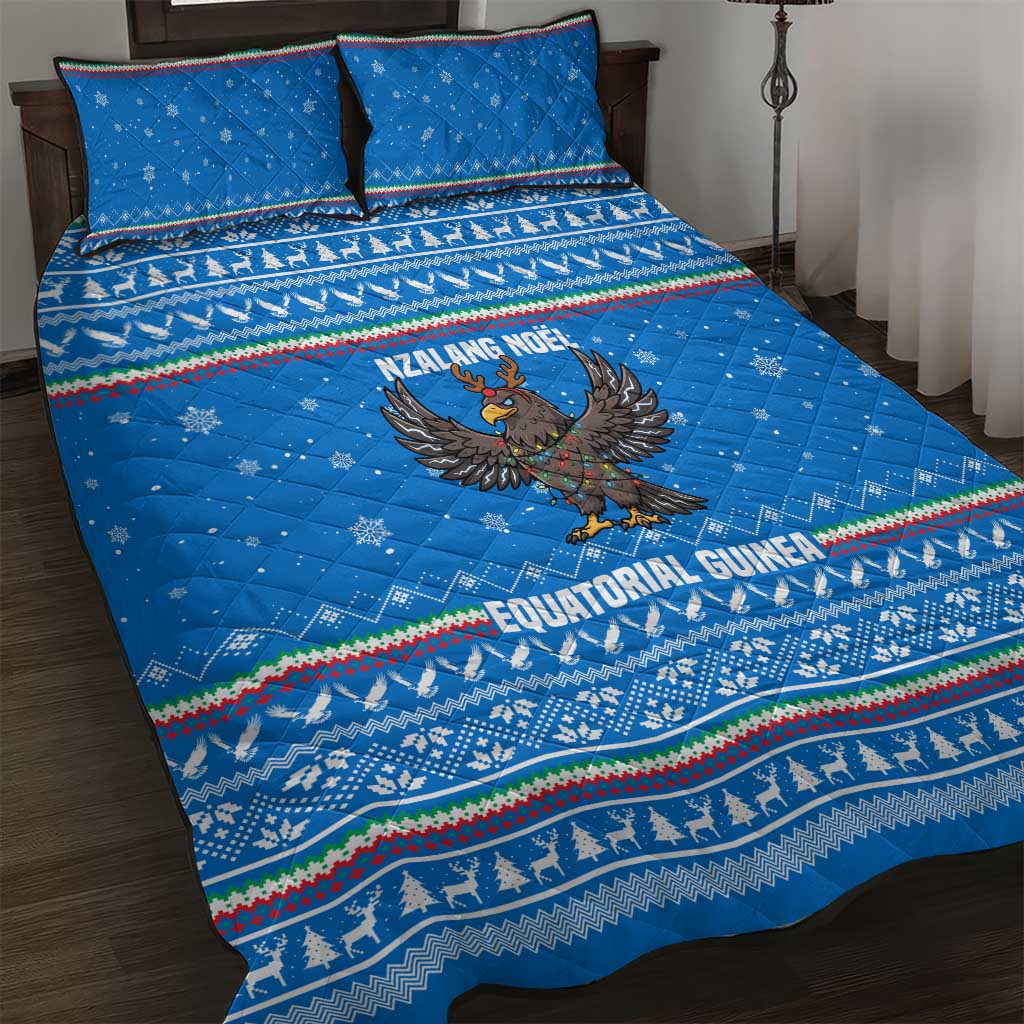Equatorial Guinea Christmas Quilt Bed Set with Nzalang Noel Eagle Flag Snowflakes and Blue Holiday - Wonder Print Shop