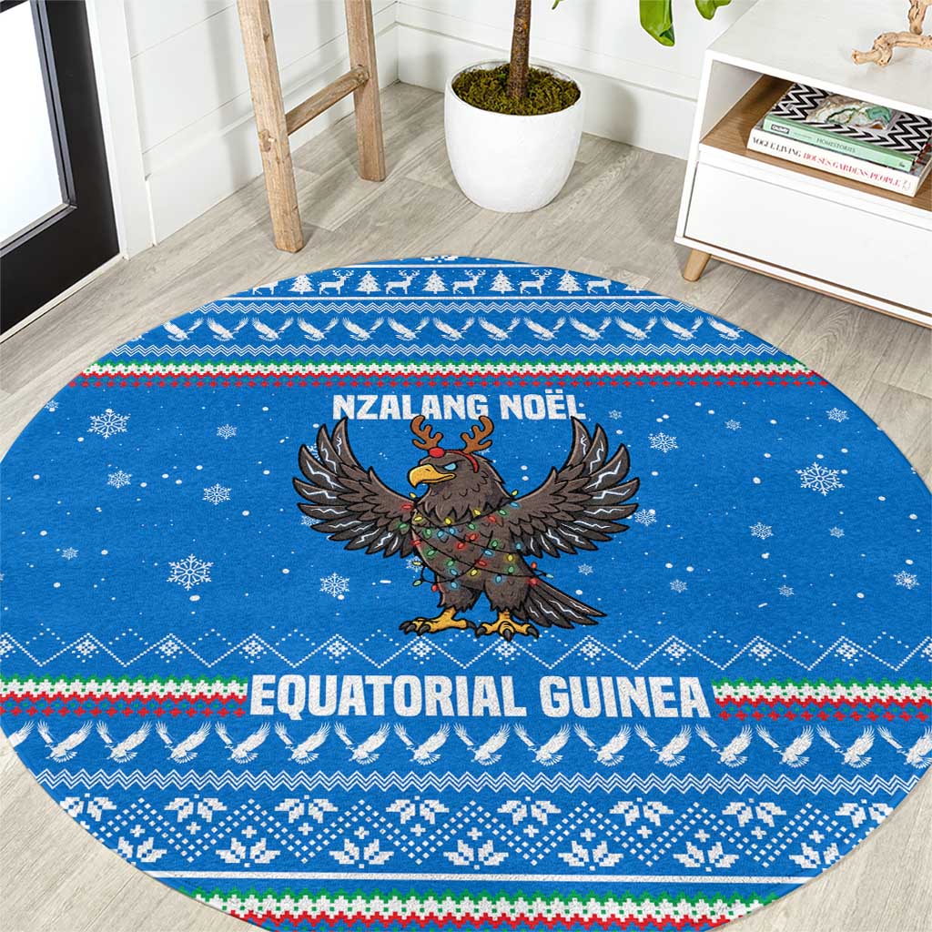 Equatorial Guinea Christmas Round Carpet with Nzalang Noel Eagle Flag Snowflakes and Blue Holiday - Wonder Print Shop