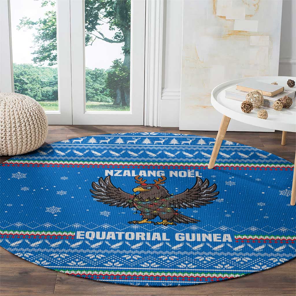 Equatorial Guinea Christmas Round Carpet with Nzalang Noel Eagle Flag Snowflakes and Blue Holiday - Wonder Print Shop