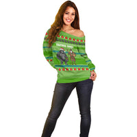 Equatorial Guinea Christmas Off Shoulder Sweater with Santa Gorilla Gift Basket and Green Holiday Pattern Design - Wonder Print Shop