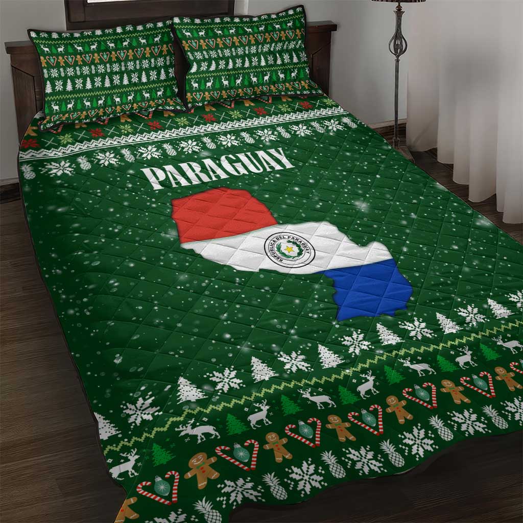 Paraguay Christmas Quilt Bed Set with Green Festive Pattern, Map and Flag Motif, and Santa Illustration - Wonder Print Shop