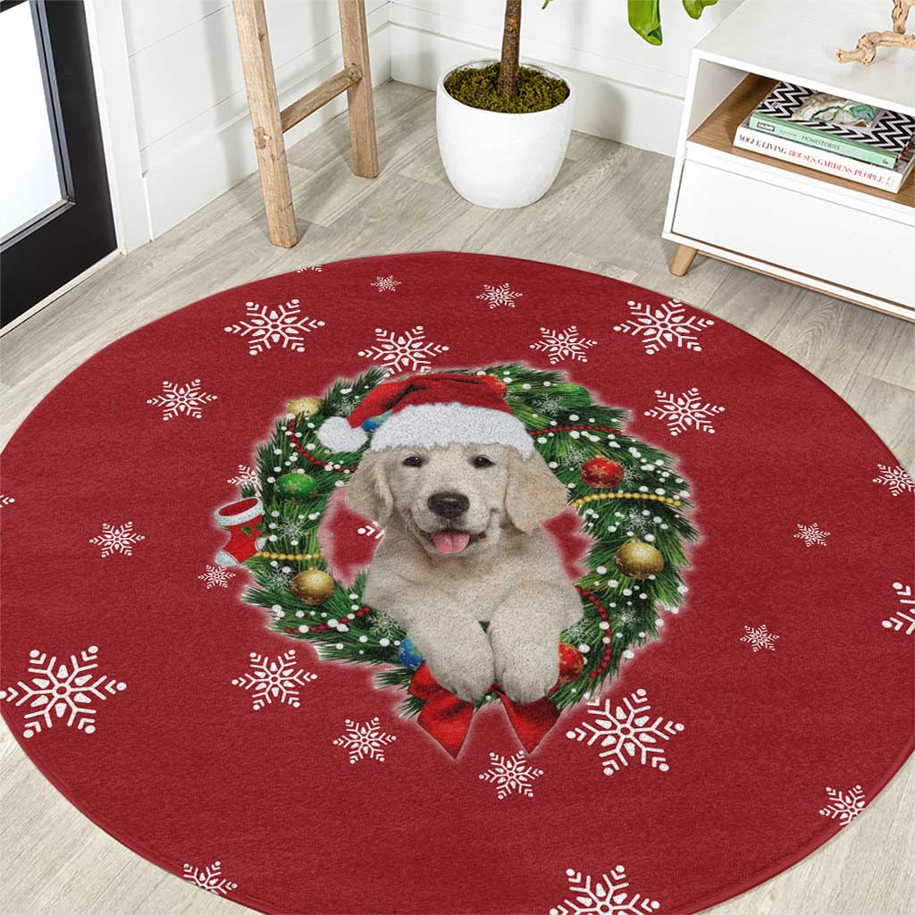 Golden Retriever Christmas Round Carpet with Santa Hat Wreath and Snowflake Design - Wonder Print Shop