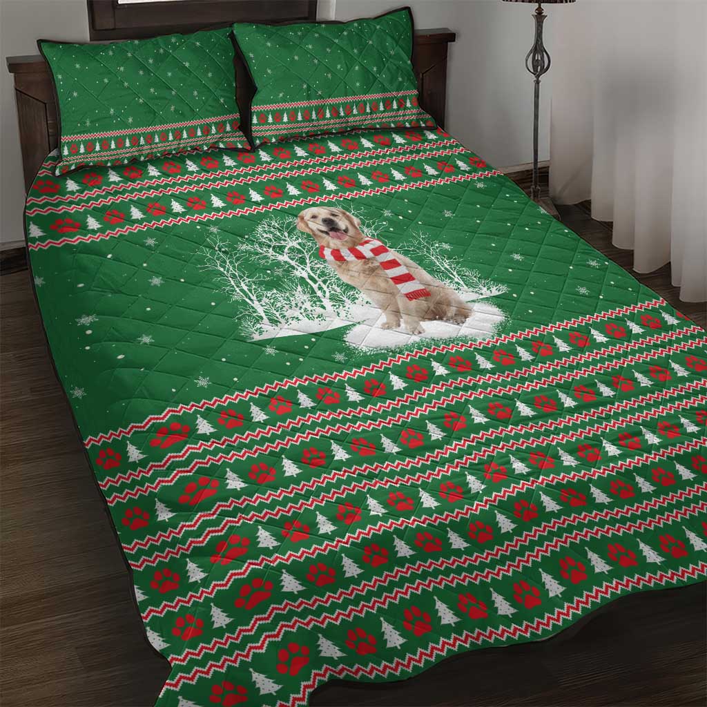 Golden Retriever Christmas Quilt Bed Set with Red Scarf Snowflakes and Tree Pattern - Wonder Print Shop