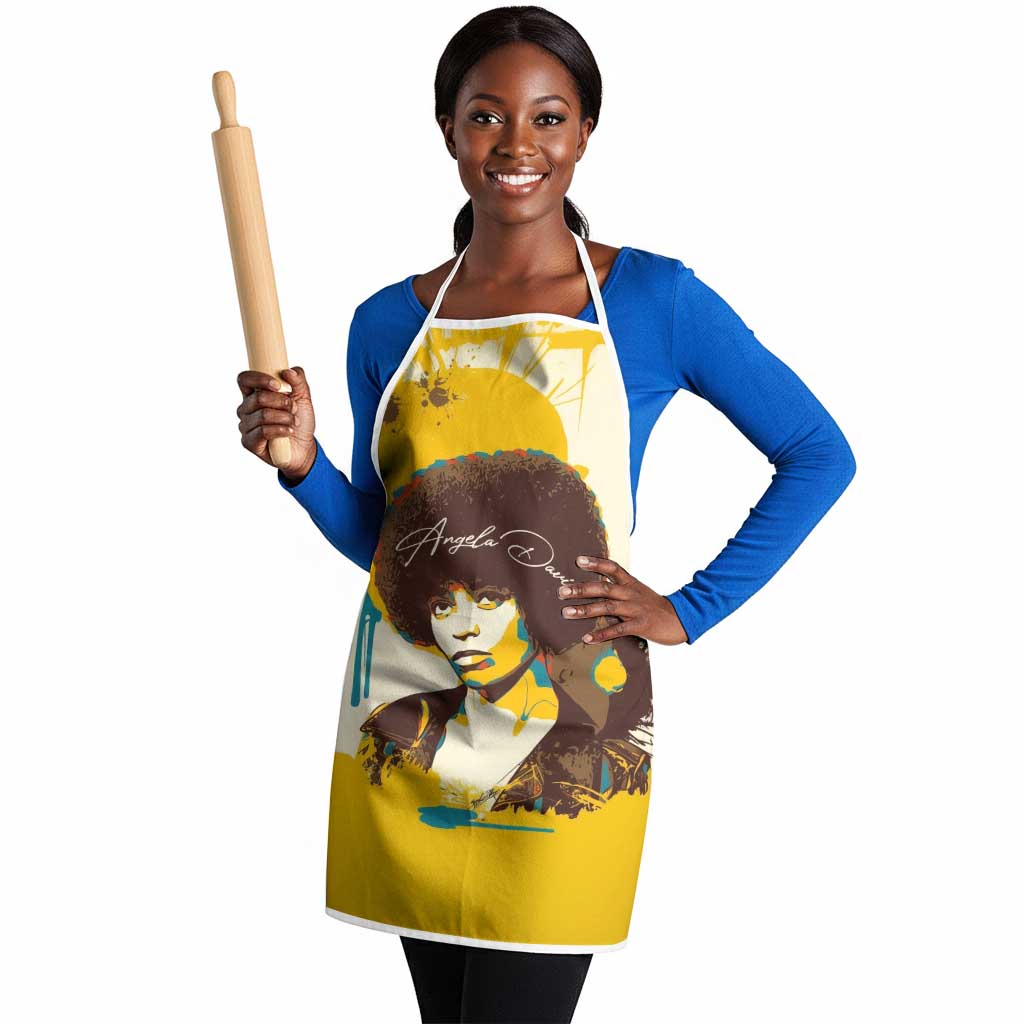 Angela Davis Apron Bold Pop Art Style Freedom Is a Constant Struggle Quote Civil Rights Activist - Wonder Print Shop