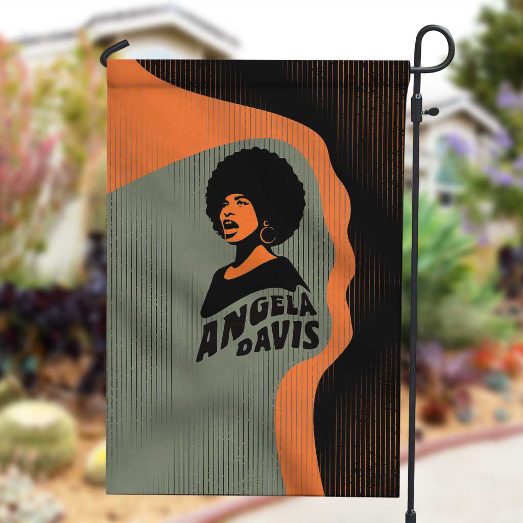 Angela Davis Garden Flag Retro Graphic Design I Am Changing the Things I Cannot Accept Quote Civil Rights Empowerment Tribute - Wonder Print Shop