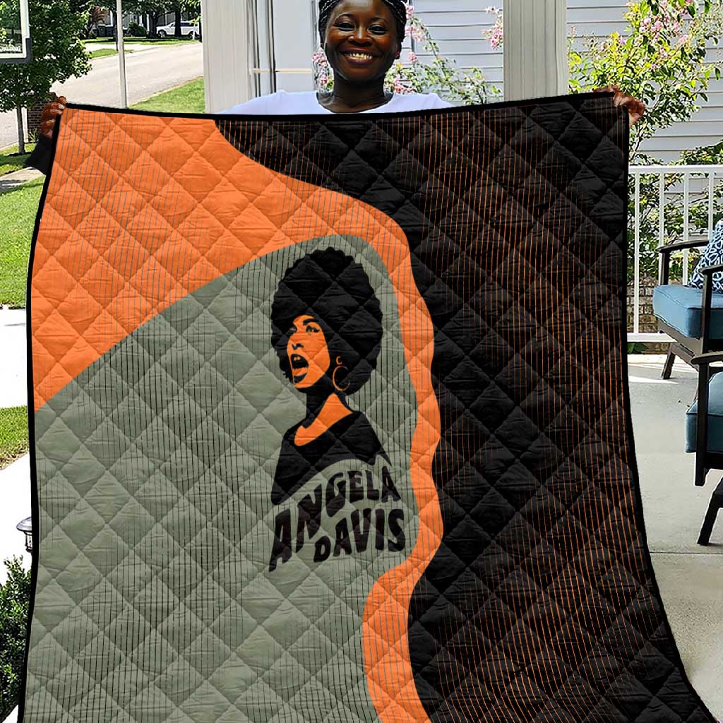 Angela Davis Quilt Retro Graphic Design I Am Changing the Things I Cannot Accept Quote Civil Rights Empowerment Tribute - Wonder Print Shop