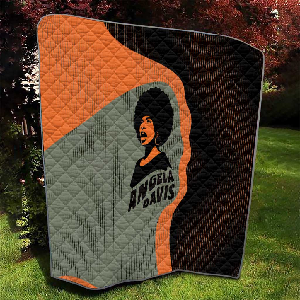 Angela Davis Quilt Retro Graphic Design I Am Changing the Things I Cannot Accept Quote Civil Rights Empowerment Tribute - Wonder Print Shop