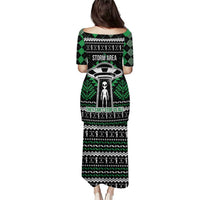 Alien Christmas Puletasi Xmas Holiday Patterns - Wonder Print Shop