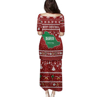 Saudi Arabia Christmas Family Matching Puletasi and Hawaiian Shirt with Red Festive Pattern, National Emblem with Palm and Swords, and Map Motif - Wonder Print Shop