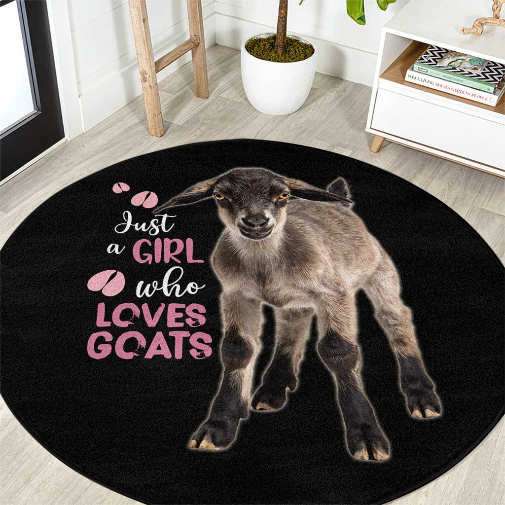 Who Loves Goat Just A Girl Christmas Trees Christmas Christmas Round Carpet Xmas Holiday Patterns - Wonder Print Shop