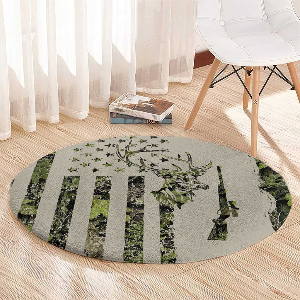 Deer Skull Camouflage Round Carpet American Hunting Culture in Forest Green and Earth Tones