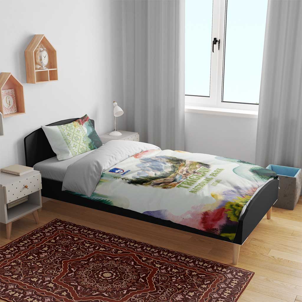 Triglav National Park Bedding Set Mountain Landscape with Slovenia Crest and Folk Art Details
