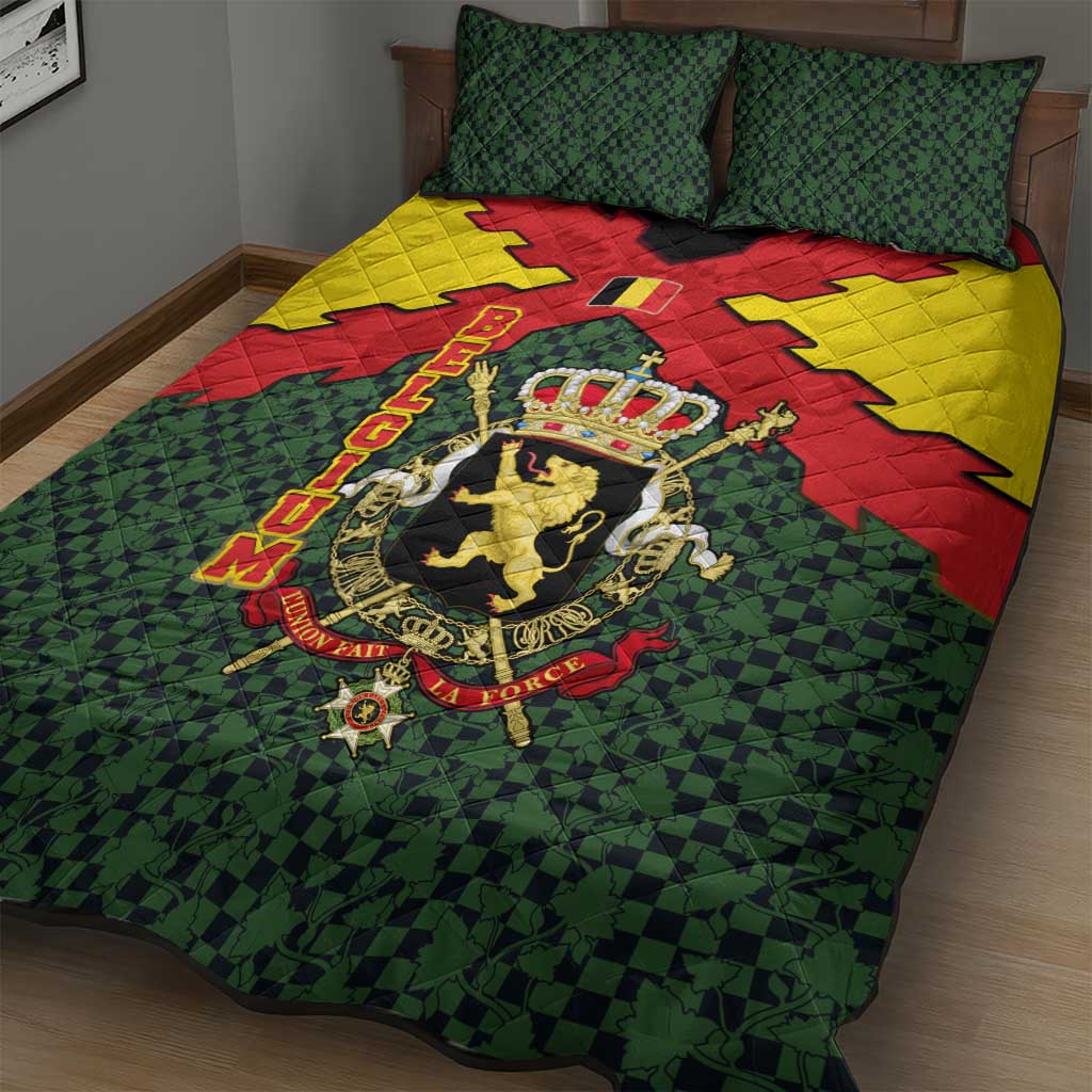 Belgium Quilt Bed Set with Royal Coat of Arms Crown Lion Red Green Checker Spirit