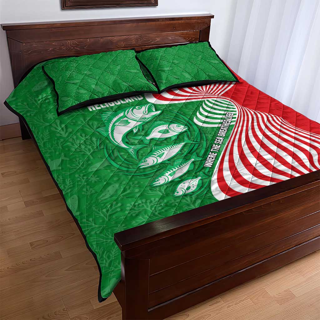 Germany Heligoland Quilt Bed Set with Fish Illustration and Red Green Wave - Wonder Print Shop