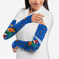 El Salvador Christmas Arm Sleeves with Santa Hat Motmot Bird Traditional Foods and Blue Festive Pattern Design - Wonder Print Shop