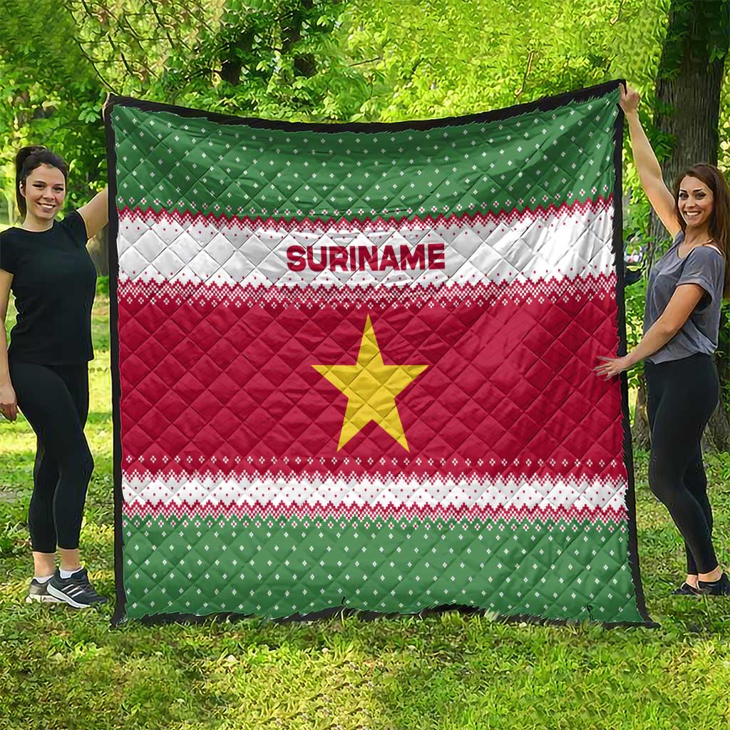 Suriname Christmas Quilt with Red-Green Knit Pattern, Yellow Star, and Santa Leopard Motif - Wonder Print Shop