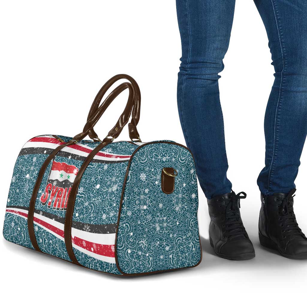Syria Christmas Travel Bag with National Flag Motif, Coat of Arms Eagle, and Festive Snowflake Pattern - Wonder Print Shop