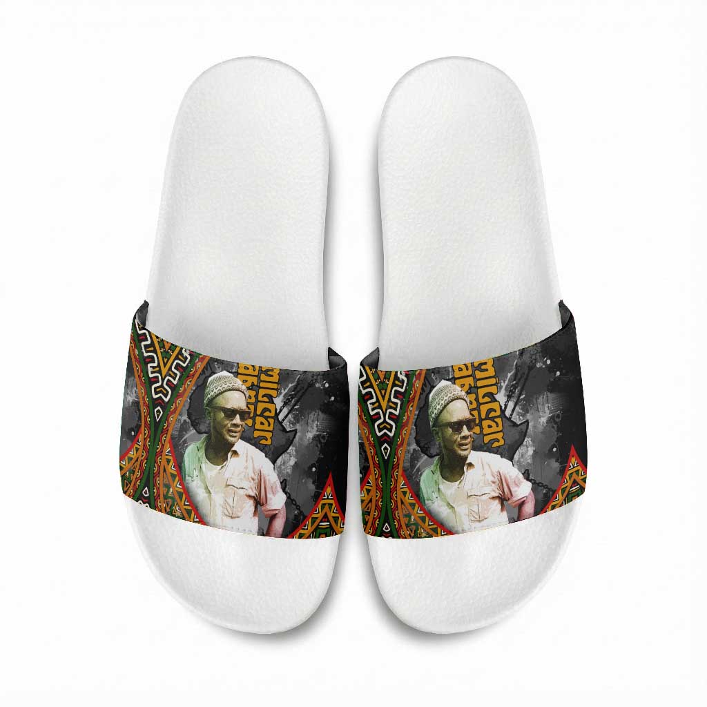 Amilcar Cabral Slide Sandals African Map with Chains Freedom Theme Revolutionary Liberation Tribute - Wonder Print Shop