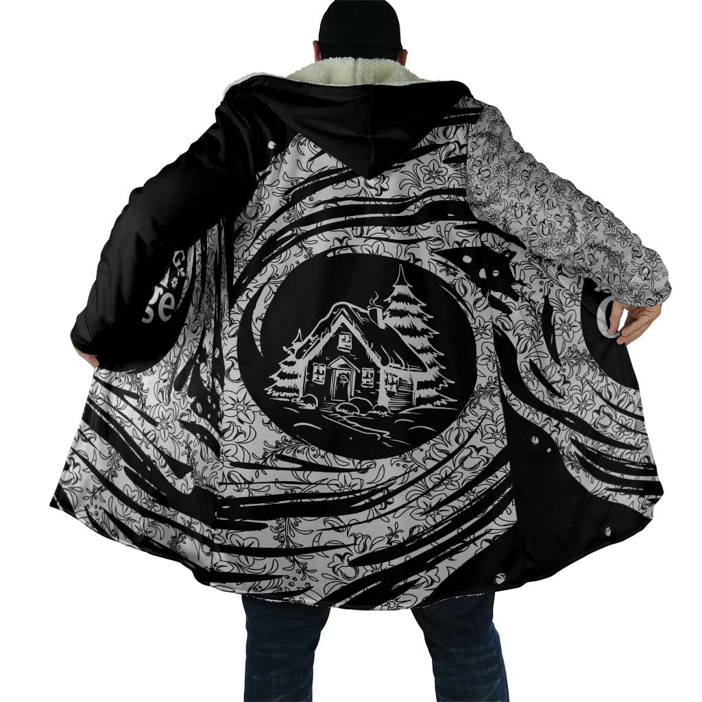 I'm Coming to the Cottage Cloak with Hand-Drawn Floral Pattern
