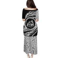 I'm Coming to the Cottage Puletasi with Hand-Drawn Floral Pattern