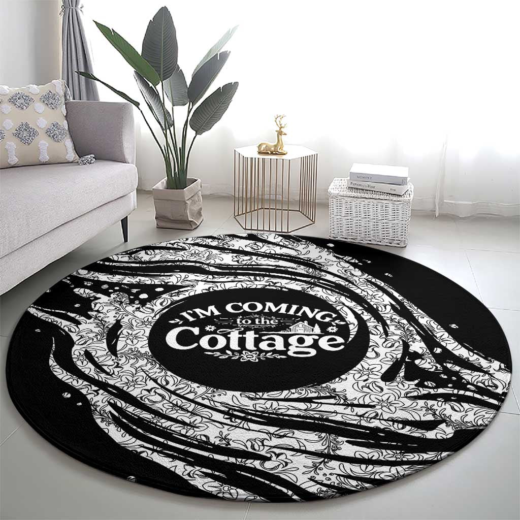 I'm Coming to the Cottage Round Carpet with Hand-Drawn Floral Pattern
