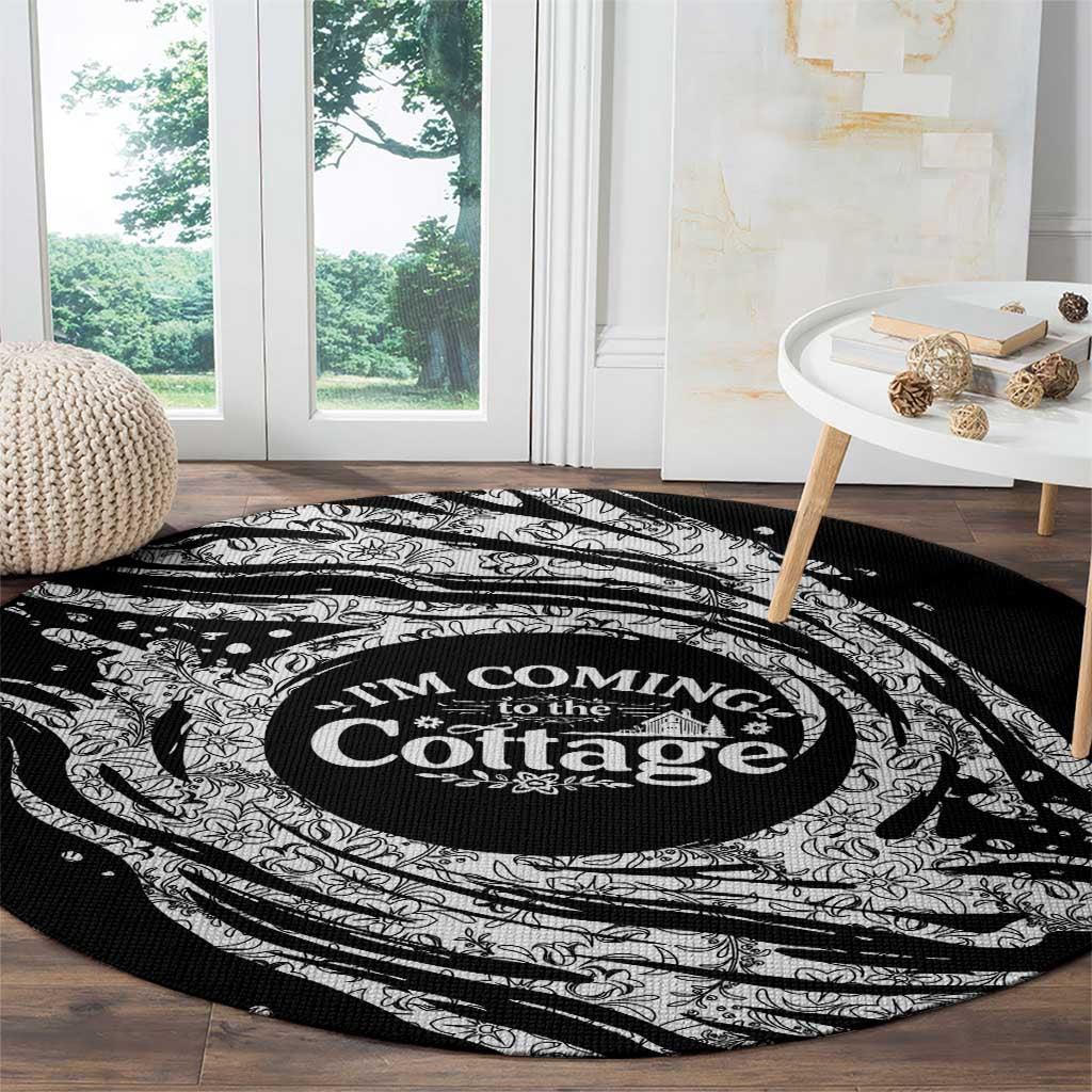 I'm Coming to the Cottage Round Carpet with Hand-Drawn Floral Pattern