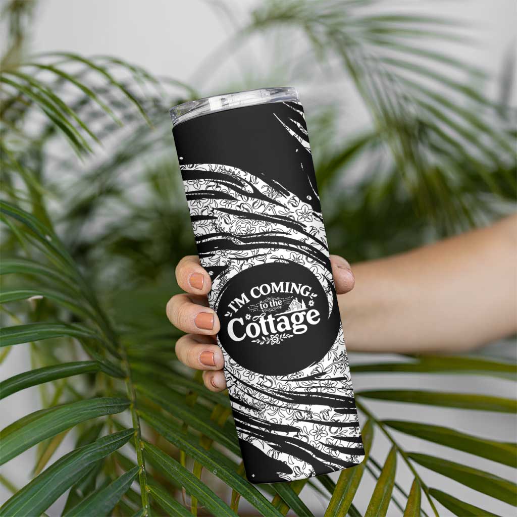 I'm Coming to the Cottage Skinny Tumbler with Hand-Drawn Floral Pattern