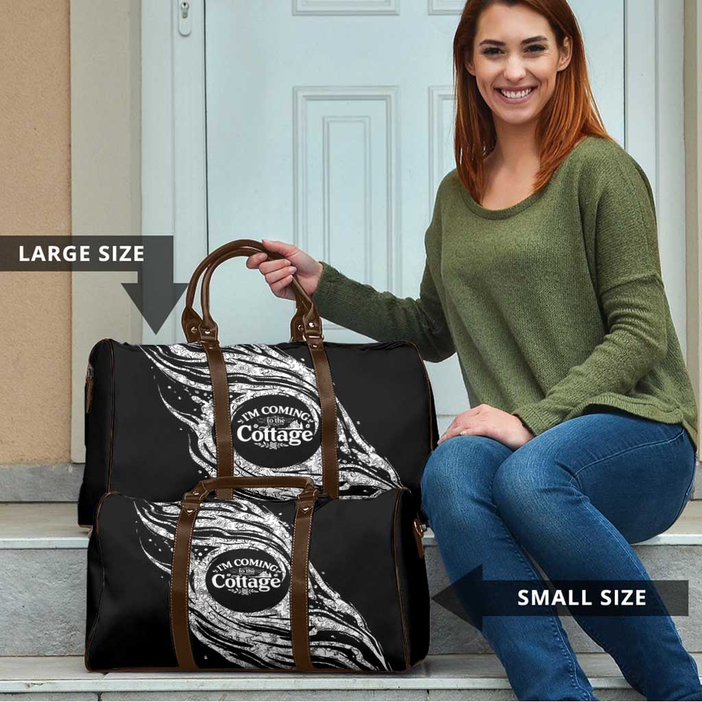 I'm Coming to the Cottage Travel Bag with Hand-Drawn Floral Pattern