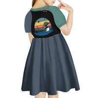 Stupid Canadian Wolf Bird Kid Short Sleeve Dress with Retro Sunset Stripe Pattern