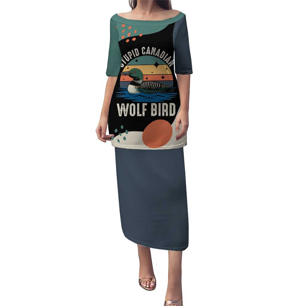 Stupid Canadian Wolf Bird Puletasi with Retro Sunset Stripe Pattern