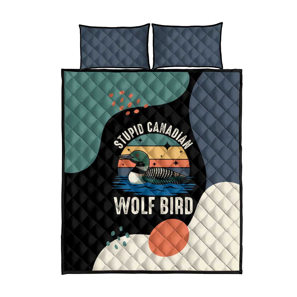Stupid Canadian Wolf Bird Quilt Bed Set with Retro Sunset Stripe Pattern