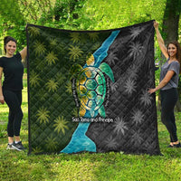 Sea Turtle Sao Tome and Principe Quilt with Ocean Tide and Tropical Palm Design