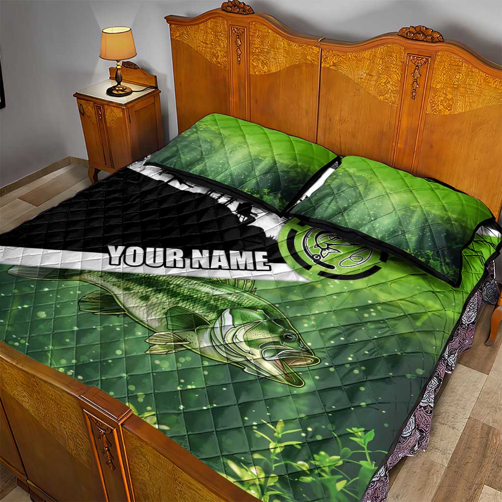 Green and Black Largemouth Bass Fishing Quilt Bed Set Custom Name Design and Angler Silhouette Illustration - Wonder Print Shop