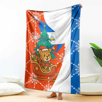 Nicaragua Christmas Blanket with Jaguar in Sleigh Christmas Tree Snowflakes and Flag Colors Design - Wonder Print Shop
