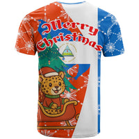 Nicaragua Christmas T Shirt with Jaguar in Sleigh Christmas Tree Snowflakes and Flag Colors Design - Wonder Print Shop