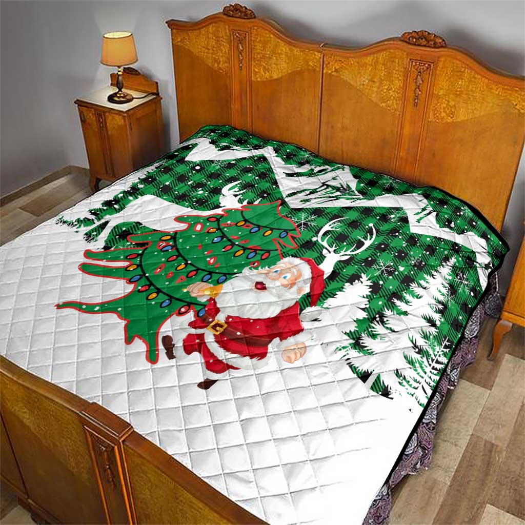 Lebanon Christmas Quilt with Santa Claus Reindeer Trees and Festive Knit Pattern - Wonder Print Shop