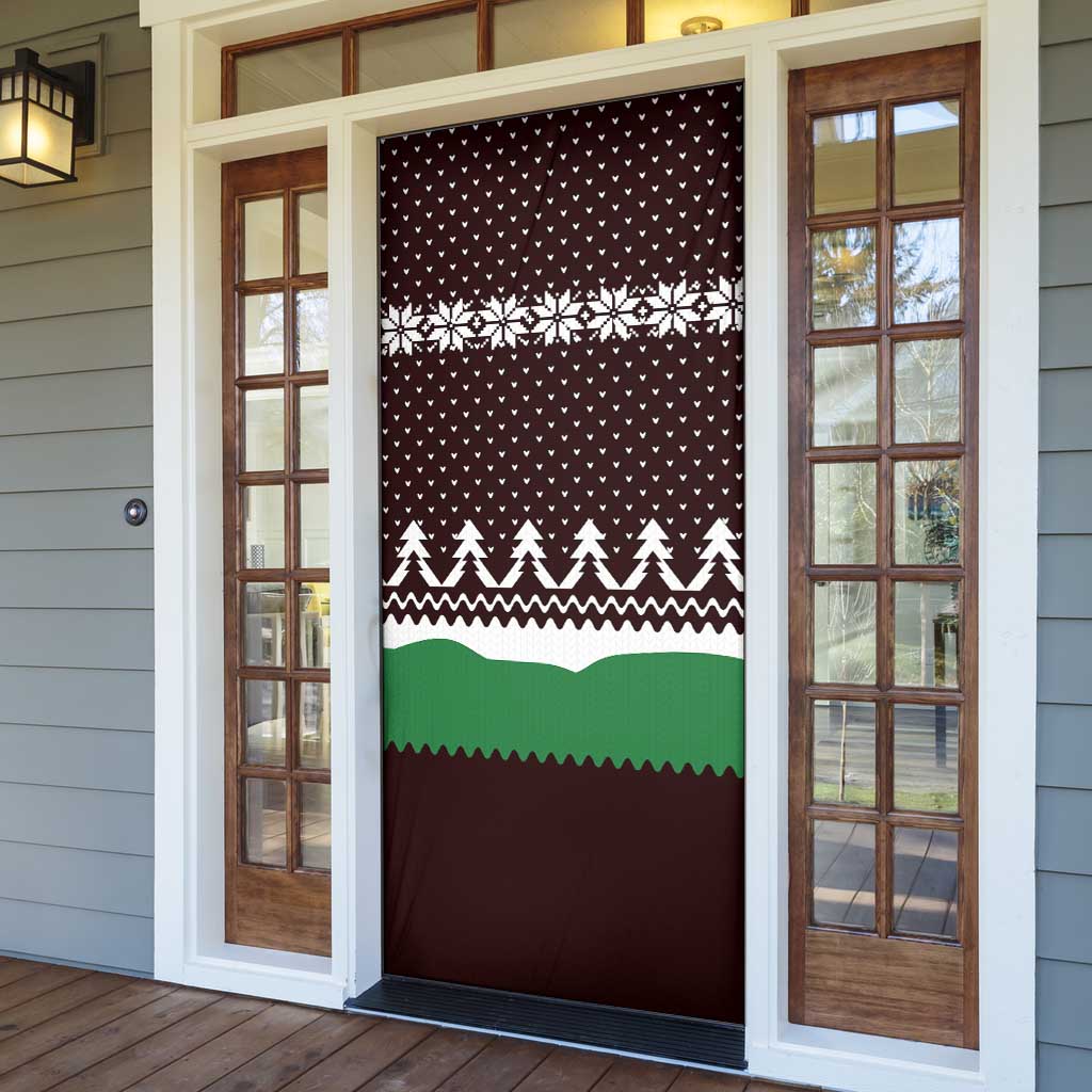 Christmas Golf Door Cover with Elf Golfer Argyle Plaid and Snowflake Pattern - Wonder Print Shop