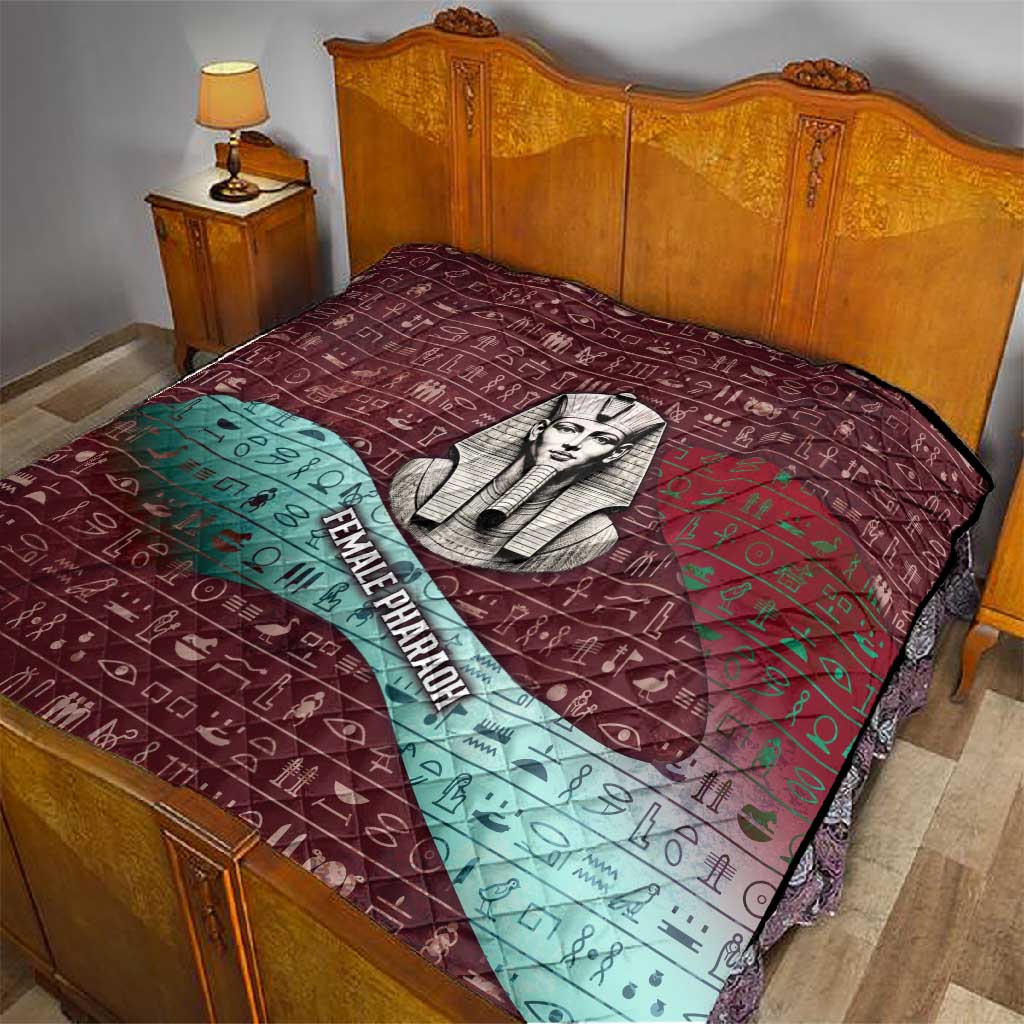 Hatshepsut Quilt with Pharaoh Bust Illustration, Female Pharaoh Title and Egyptian Hieroglyph - Wonder Print Shop