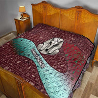 Hatshepsut Quilt with Pharaoh Bust Illustration, Female Pharaoh Title and Egyptian Hieroglyph - Wonder Print Shop