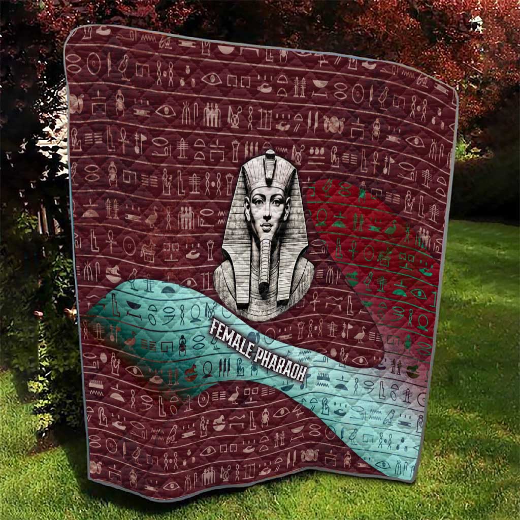 Hatshepsut Quilt with Pharaoh Bust Illustration, Female Pharaoh Title and Egyptian Hieroglyph - Wonder Print Shop
