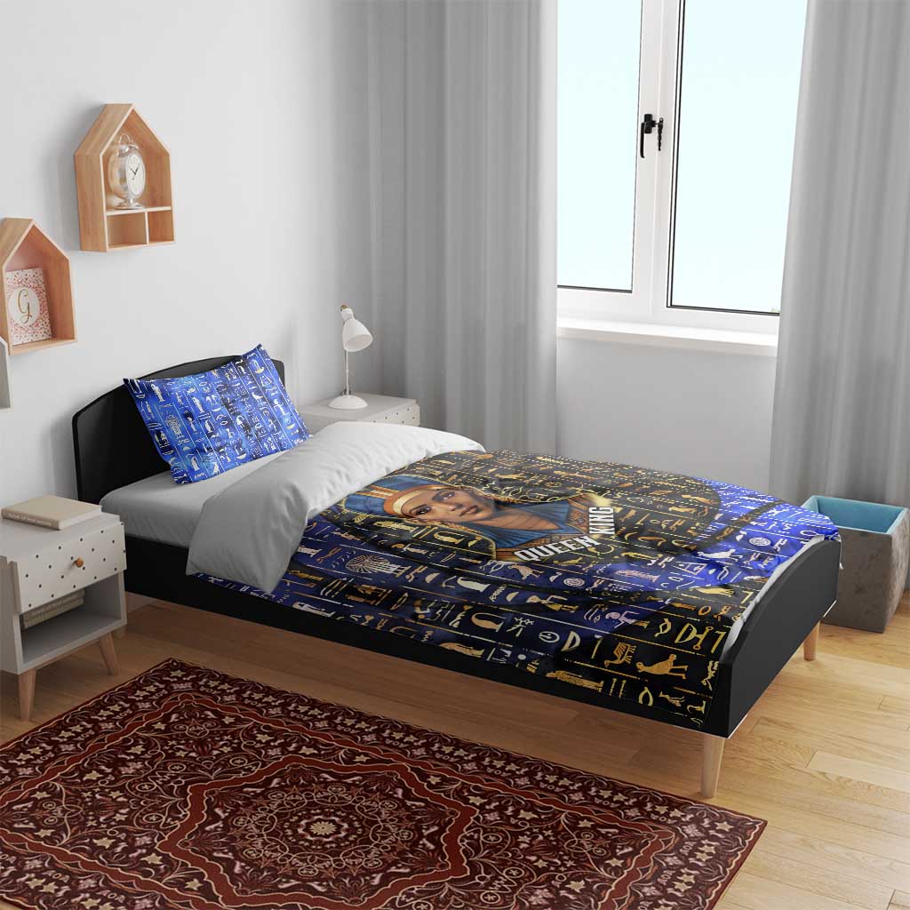 Hatshepsut Bedding Set with Queen King Portrait, Temple Illustration and Blue-Gold Hieroglyphic - Wonder Print Shop