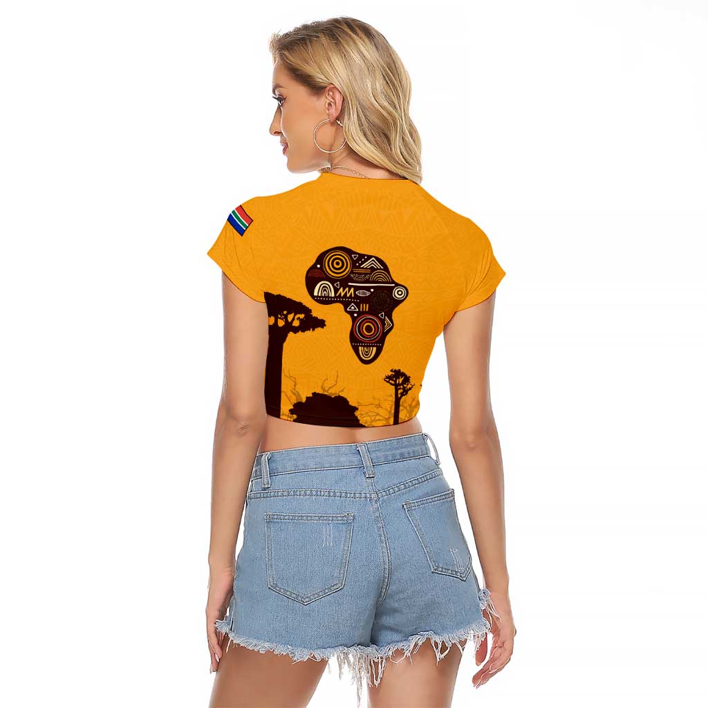 Tribal Africa Heritage with South Africa Flag Raglan Cropped T Shirt Wildlife Silhouettes in Earthy Yellow and Brown