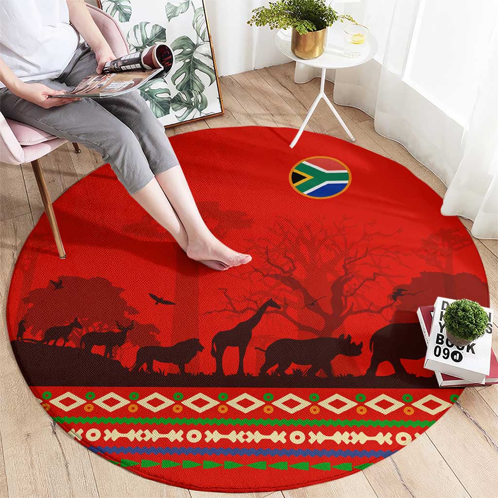 South Africa Wildlife Round Carpet Tribal Pattern with National Flag and Safari Silhouettes