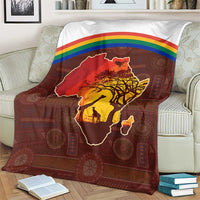 African Sunset Heritage Blanket Tribal Pattern with Continent Silhouette, Rainbow Arc & Safari Scene