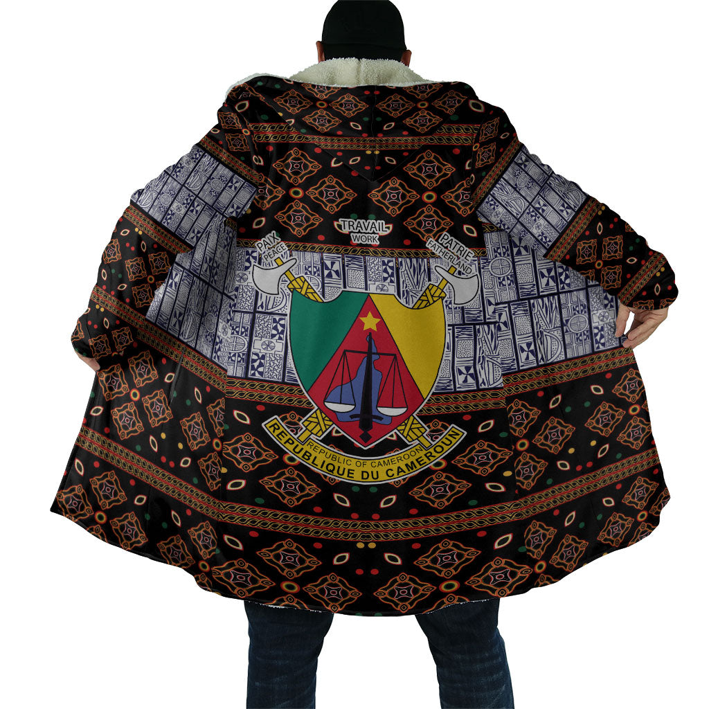 Cameroon Toghu Cloak Flag Coat Of Arms - Traditional Bamenda Art