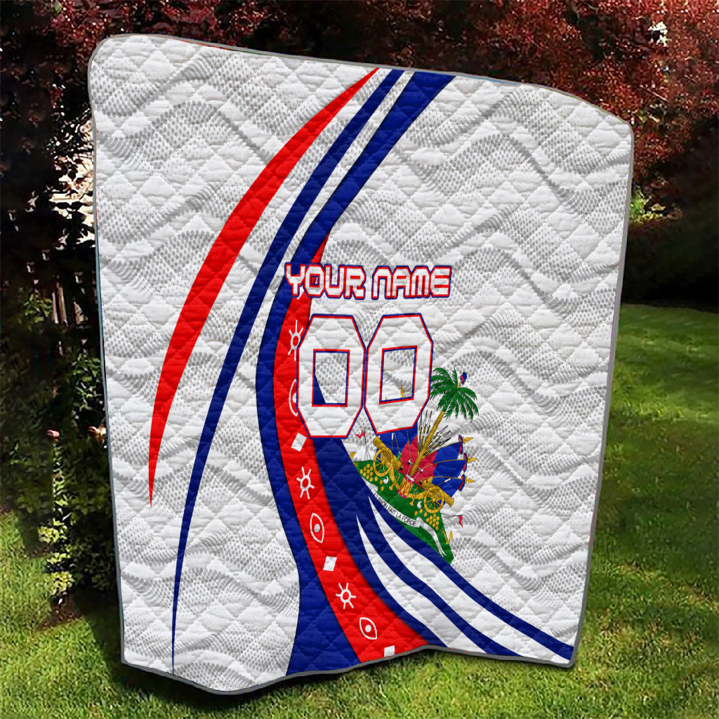 Personalized Haiti Football Trogon Bird Quilt Les Grenadiers National Flag Art Caribbean
