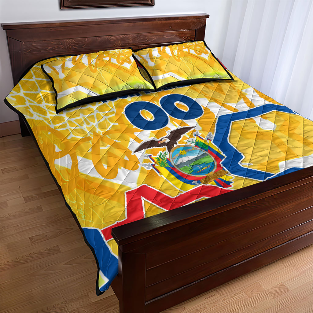 Personalized Ecuador Football Condor Mascot Quilt Bed Set Golden Wings of La Tri