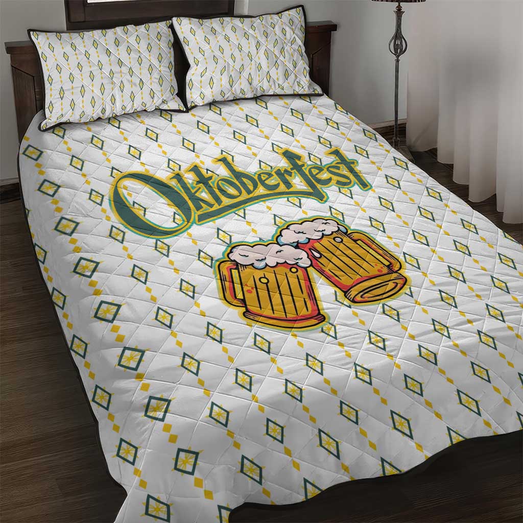 Oktoberfest Quilt Bed Set with Oktoberfest Beer Mug Illustration White Diamond - Wonder Print Shop