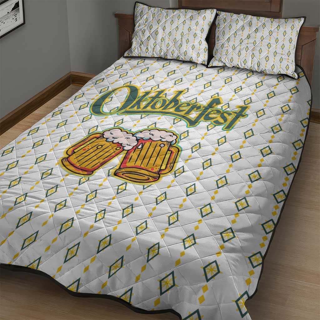 Oktoberfest Quilt Bed Set with Oktoberfest Beer Mug Illustration White Diamond - Wonder Print Shop